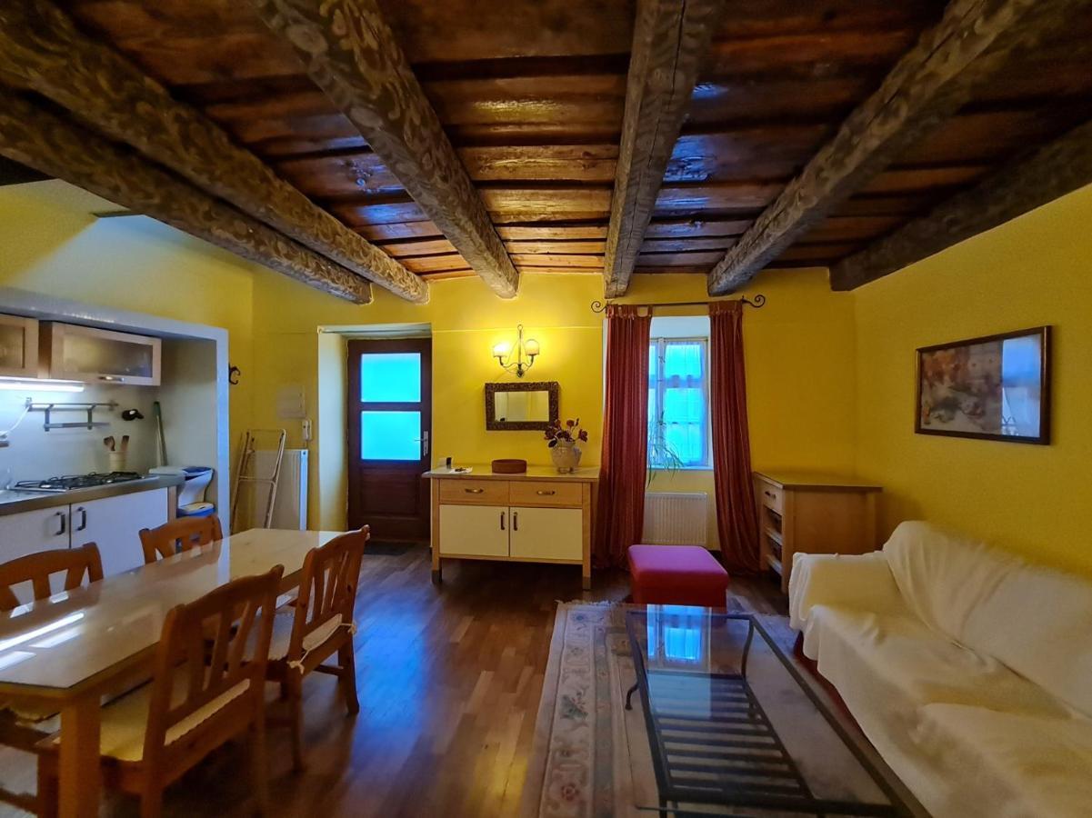 פראג Magic Central Attic Apartment מראה חיצוני תמונה